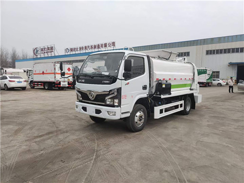 國六東風福瑞卡餐廚垃圾車,6方餐廚垃圾車發往四川